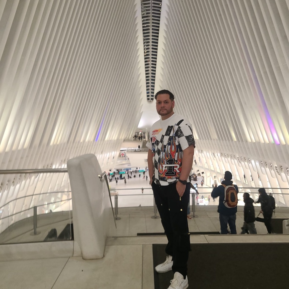 Meet your Posher, Anthony